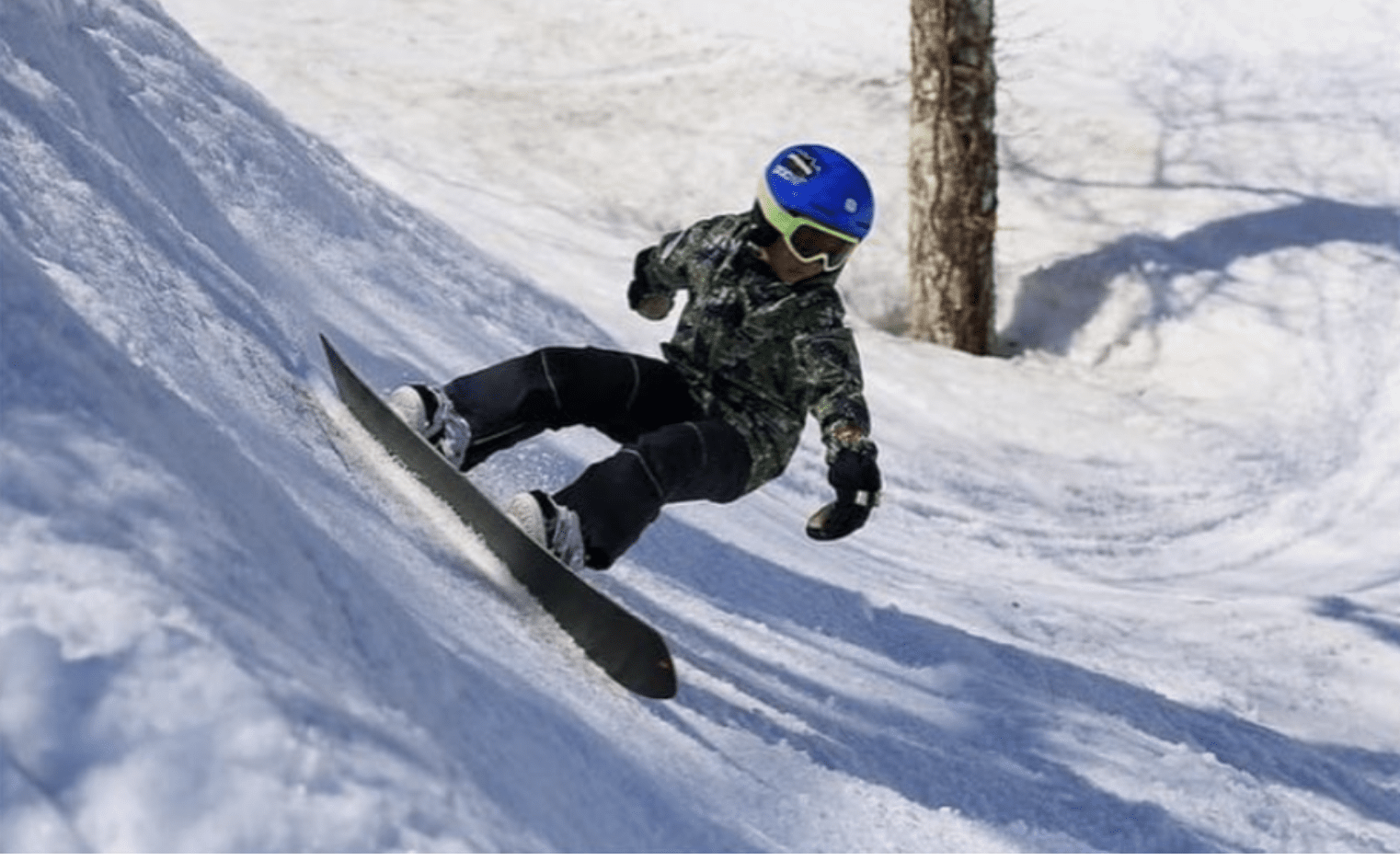 当社はスノーボーダー、宮下おうすけ選手の スペシャルスポンサーです